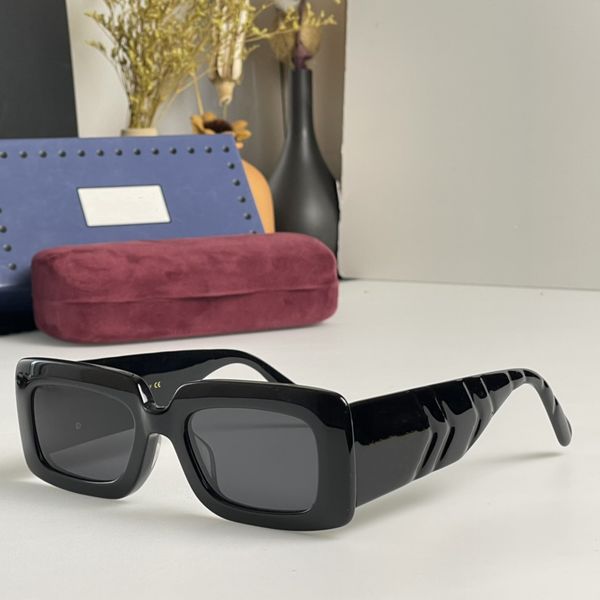 sunglasses for men and women summer style 0811 anti-ultraviolet retro plate square full frame fashion random box, White;black
sunglasses for men and women summer style 0811 anti-ultraviolet retro plate square full frame fashion random box, White;black