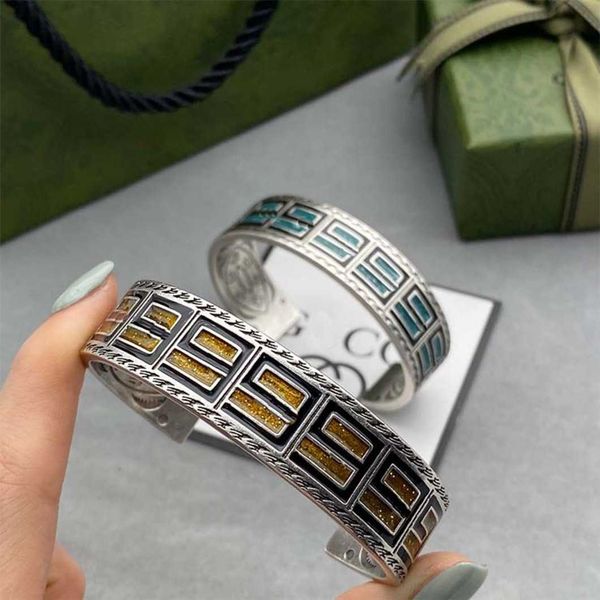 factory direct sales 2023 new luxury fashion jewelry for new enamel double net red couple bracelet idol same shot, White
factory direct sales 2023 new luxury fashion jewelry for new enamel double net red couple bracelet idol same shot, White