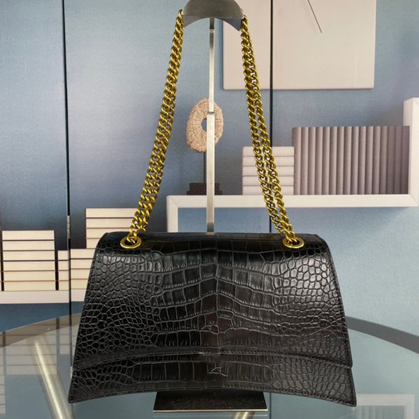 designer shoulder bag 2023 fashionable and versatile leather chain messenger bag crocodile handbag perfect practical size recommended size:
designer shoulder bag 2023 fashionable and versatile leather chain messenger bag crocodile handbag perfect practical size recommended size: