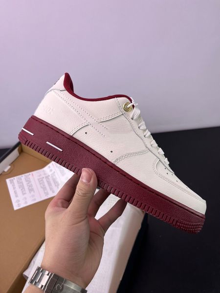 wholesale outfits running shoes 1 low 07 se 40th anniversary edition sail team red girls boys outdoor leisure designer walking sneakers
wholesale outfits running shoes 1 low 07 se 40th anniversary edition sail team red girls boys outdoor leisure designer walking sneakers