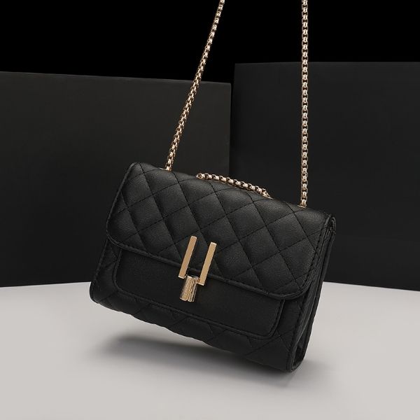 elegant designer shoulder bags womens totes handbag hardware hasp flap luxury crossbody bags versatile fashion design bags for women
elegant designer shoulder bags womens totes handbag hardware hasp flap luxury crossbody bags versatile fashion design bags for women
