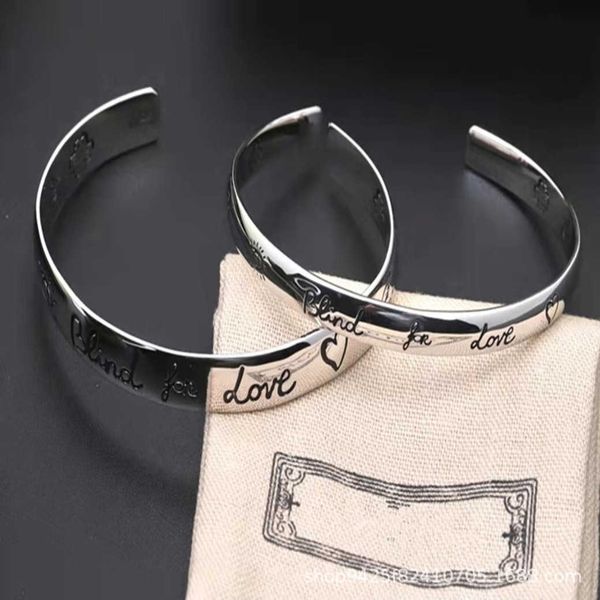 factory wholesale 2023 new luxury fashion jewelry for silver love fearless flower language heart shaped bracelet couple's same gift, Black
factory wholesale 2023 new luxury fashion jewelry for silver love fearless flower language heart shaped bracelet couple's same gift, Black
