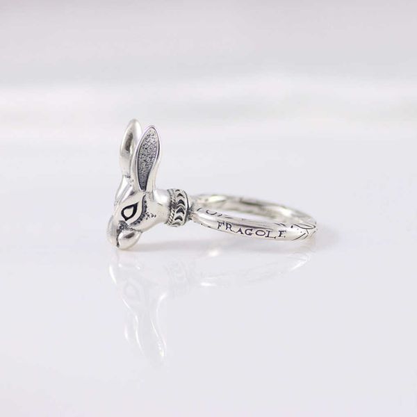 fashion collection 2023 new luxury fashion jewelry for rabbit head men and women silver for lovers wind pair ring personality trend
fashion collection 2023 new luxury fashion jewelry for rabbit head men and women silver for lovers wind pair ring personality trend