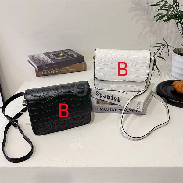 wholesale new cross bags for women leather letter lucky mini bb bags fashion purse handbags with 2 color fast ship
wholesale new cross bags for women leather letter lucky mini bb bags fashion purse handbags with 2 color fast ship