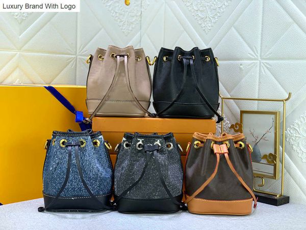 l bag handbags drawstring luxury designer nano noe bb escale bucket handbag empreinte bag handbags wallets lady genuine leather shoulder cro, Black
l bag handbags drawstring luxury designer nano noe bb escale bucket handbag empreinte bag handbags wallets lady genuine leather shoulder cro, Black