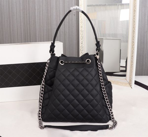2023 new women bucket bag ringer lattice drawstring bag hand lift slanting long strap detachable large capacity a quality
2023 new women bucket bag ringer lattice drawstring bag hand lift slanting long strap detachable large capacity a quality