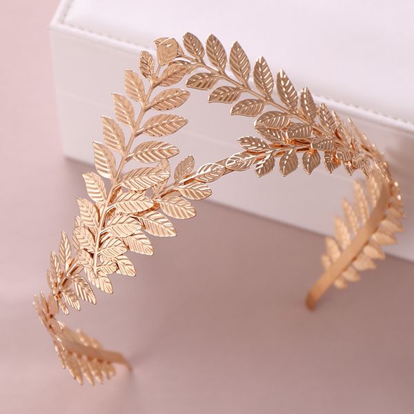 headpieces golden leaf wedding dress bridal crown fashion accessories women's vintage hair band party party role play headwear birthday, Silver
headpieces golden leaf wedding dress bridal crown fashion accessories women's vintage hair band party party role play headwear birthday, Silver