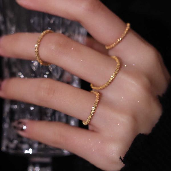 cluster rings france vintage shimmering mini rings for women men personality tiny chain finger ring fashion jewelry gift 2022 l230306, Golden;silver
cluster rings france vintage shimmering mini rings for women men personality tiny chain finger ring fashion jewelry gift 2022 l230306, Golden;silver
