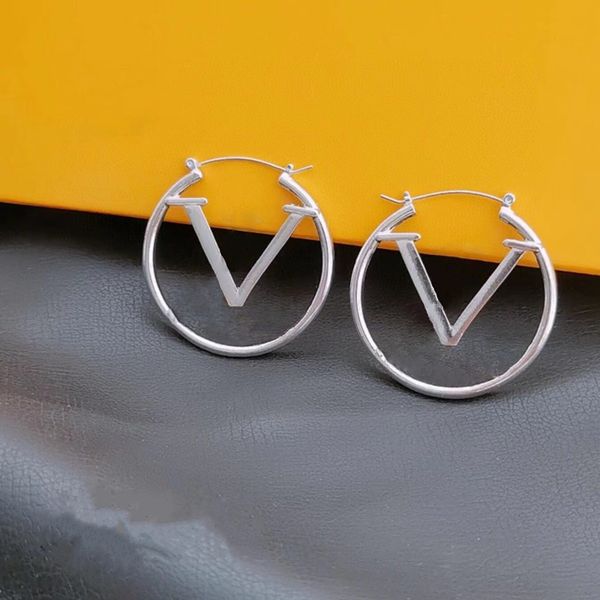 big circle charm letter v earrings titanium steel designer for women stud luxury jewlery love hoop gifts woman girl gold silver gold wholesa, Golden
big circle charm letter v earrings titanium steel designer for women stud luxury jewlery love hoop gifts woman girl gold silver gold wholesa, Golden