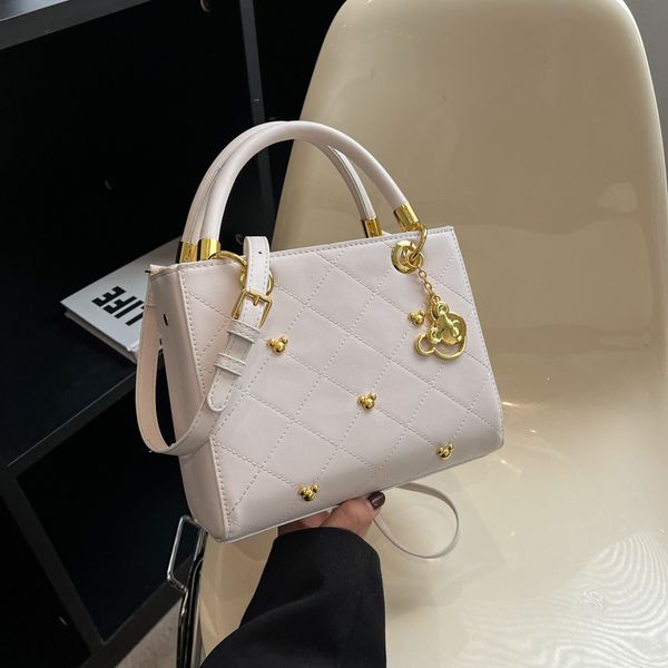 luxury designer women handbags tote shopping bag handbag classic vacation large bags travel crossbody summer shoulder wallet purses
luxury designer women handbags tote shopping bag handbag classic vacation large bags travel crossbody summer shoulder wallet purses