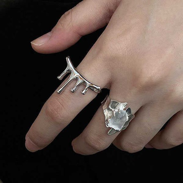cluster rings hip-hop punk special personality design silver color metal finger rings for women men dents new fashion jewelry gift 2022 l230, Golden;silver
cluster rings hip-hop punk special personality design silver color metal finger rings for women men dents new fashion jewelry gift 2022 l230, Golden;silver
