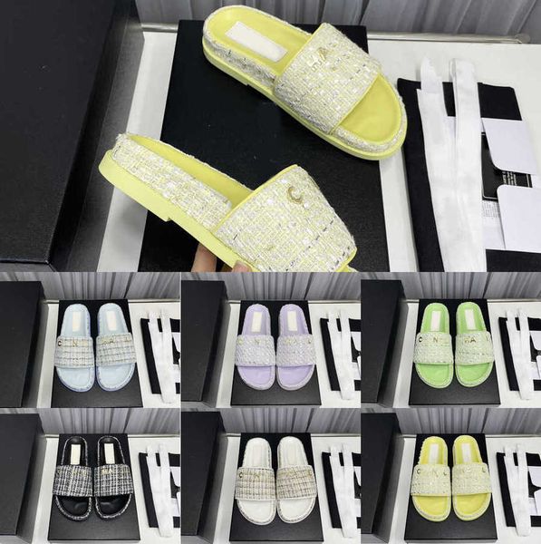 2023 luxury designer women slippers ladies plaid tweed slides summer platform metal c letters comfortable ladies girl flip flop slipper sand, Black
2023 luxury designer women slippers ladies plaid tweed slides summer platform metal c letters comfortable ladies girl flip flop slipper sand, Black