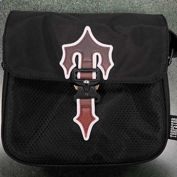 online red trapstar bag american messenger bag red gradient 1.0 version mailman bag street hip-hop
online red trapstar bag american messenger bag red gradient 1.0 version mailman bag street hip-hop