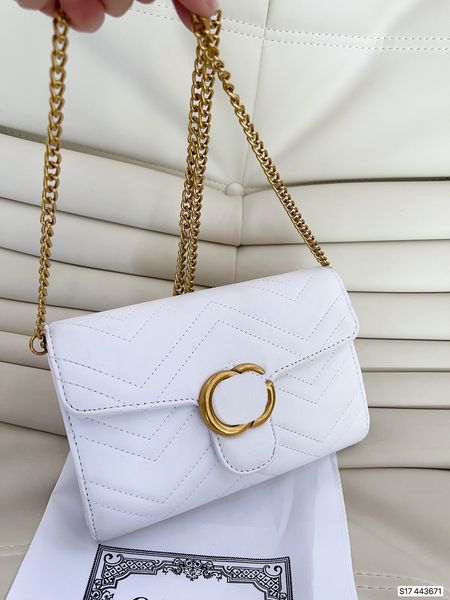 brand lady fashion shoulder bag designer handbag chain letter cross-shoulder shoulder bag fashion dinner bag european and n make-up bag mult
brand lady fashion shoulder bag designer handbag chain letter cross-shoulder shoulder bag fashion dinner bag european and n make-up bag mult