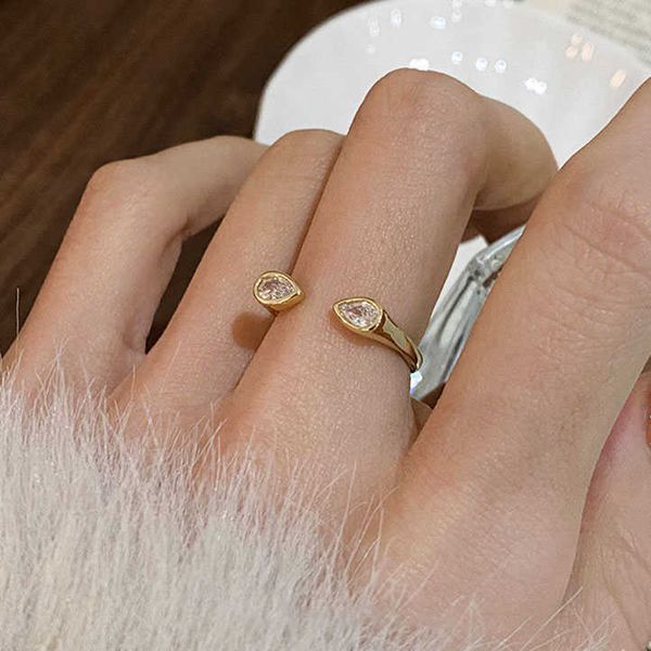 cluster rings south korea japan style fashion zircon beads inlaid gold rings for women simple cute small hand jewelry gift l230306, Golden;silver
cluster rings south korea japan style fashion zircon beads inlaid gold rings for women simple cute small hand jewelry gift l230306, Golden;silver
