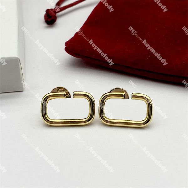 chic v charm stud gold earrings with gift box embossed stamp studs eardrop dangler for women party anniversary, Golden;silver
chic v charm stud gold earrings with gift box embossed stamp studs eardrop dangler for women party anniversary, Golden;silver