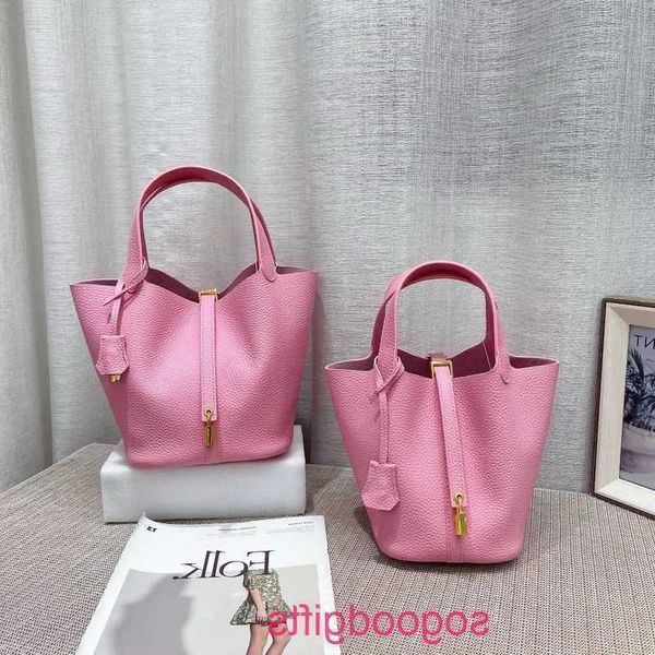 original designer hermsd handbag herms women picotin lock hand tote bag 2023 new vegetable baket women leather bucket hand 2a57 cvn 712b
original designer hermsd handbag herms women picotin lock hand tote bag 2023 new vegetable baket women leather bucket hand 2a57 cvn 712b