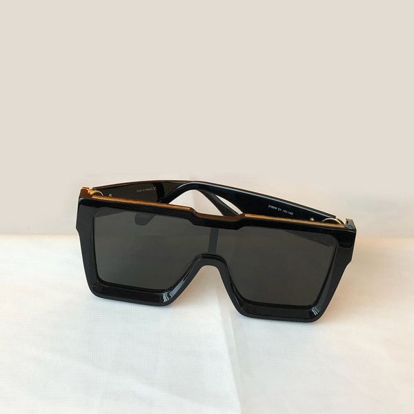 luxury rectangle sunglasses for men gold black frame fashion sun glasses designers sunglasses occhiali da sole sunnies uv400 eyewear with bo, White;black
luxury rectangle sunglasses for men gold black frame fashion sun glasses designers sunglasses occhiali da sole sunnies uv400 eyewear with bo, White;black