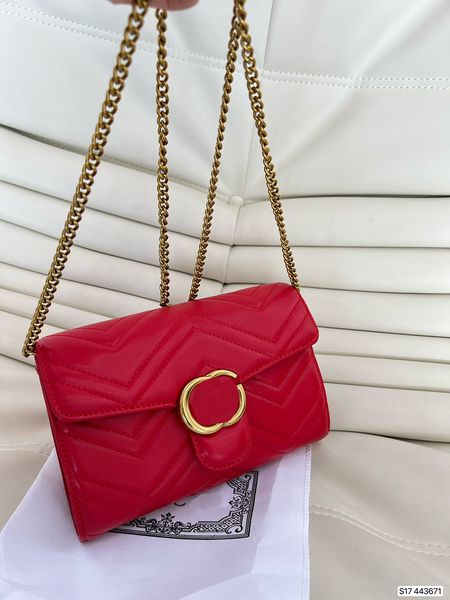 brand lady fashion shoulder bag designer handbag chain letter cross-shoulder shoulder bag fashion dinner bag european
brand lady fashion shoulder bag designer handbag chain letter cross-shoulder shoulder bag fashion dinner bag european