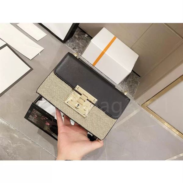 luxury designers lady handbag wallet fashion cover flowers belt square shoulder satchel diagonal bag multifunction canvas cowh267m, Black;red
luxury designers lady handbag wallet fashion cover flowers belt square shoulder satchel diagonal bag multifunction canvas cowh267m, Black;red