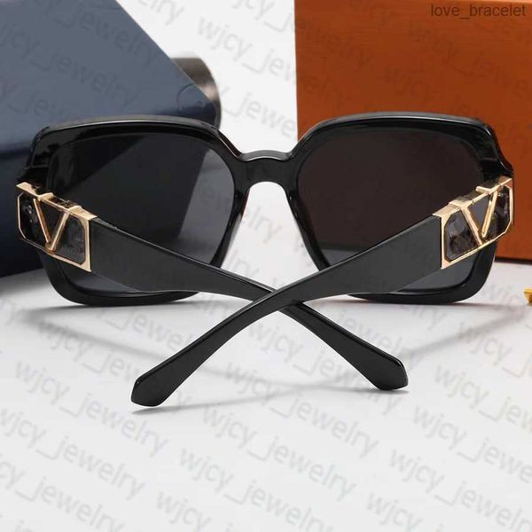 sunglasses designer fashion summer beach glasses full frame letter design mens women 5 color good quality jauk, White;black
sunglasses designer fashion summer beach glasses full frame letter design mens women 5 color good quality jauk, White;black