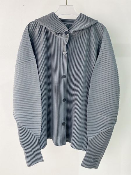 women's hoodies sweatshirts miyake pleated jacket 2023 spring hooded coat women with loose long sleeve single breasted thick designer c, Black
women's hoodies sweatshirts miyake pleated jacket 2023 spring hooded coat women with loose long sleeve single breasted thick designer c, Black