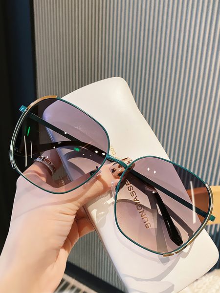 niche design over glasses sunglasses for women 2023 fashion metal frame style eye glasses uv protection lens, White;black
niche design over glasses sunglasses for women 2023 fashion metal frame style eye glasses uv protection lens, White;black