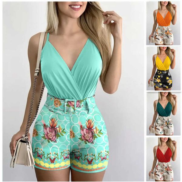 2023 women's jumpsuits amp rompers v-neck suspender vest and plant print shorts suit with belt, Black;white
2023 women's jumpsuits amp rompers v-neck suspender vest and plant print shorts suit with belt, Black;white