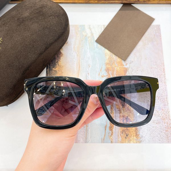women square sunglasses 952 selby black grey gradient designers sunglasses uv400 eyewear with box, White;black
women square sunglasses 952 selby black grey gradient designers sunglasses uv400 eyewear with box, White;black