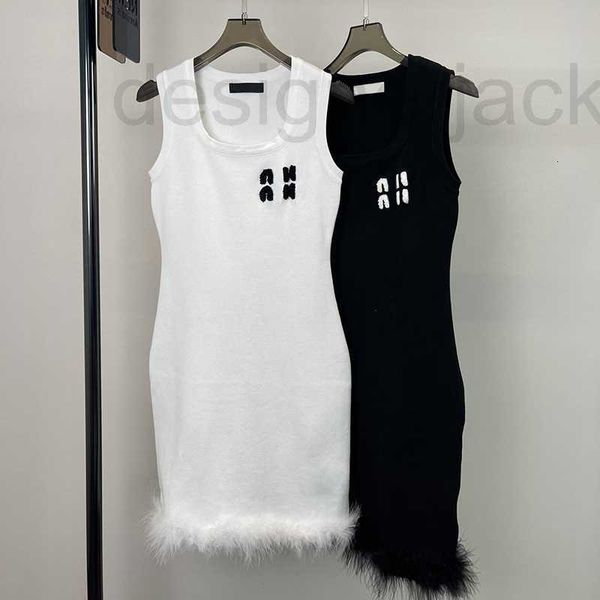 casual dresses designer women wool dress with ostrich hair summer breathable lady skirts outdoor street style brand jukp, Black;gray
casual dresses designer women wool dress with ostrich hair summer breathable lady skirts outdoor street style brand jukp, Black;gray