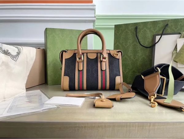classic new tote bag large capacity one shoulder portable crossbody bag leather shopping bag high-end shell bag fashion boston bag
classic new tote bag large capacity one shoulder portable crossbody bag leather shopping bag high-end shell bag fashion boston bag
