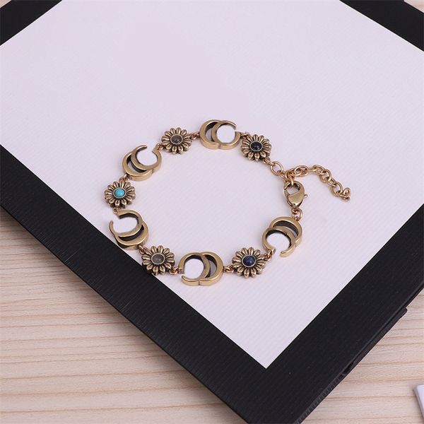 diamonds flowers mens bracelets designer for women daisy shape letters gold color retro fashion pulsera diamonds charms cjeweler men bracele, Golden;silver
diamonds flowers mens bracelets designer for women daisy shape letters gold color retro fashion pulsera diamonds charms cjeweler men bracele, Golden;silver