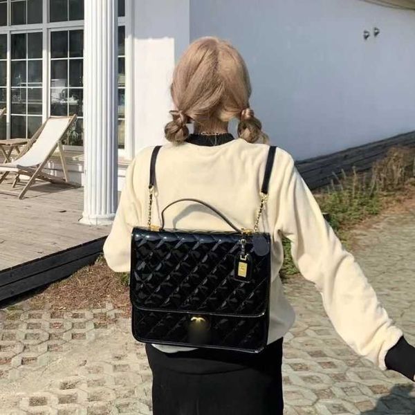 designer channelity bags for women black handbag leather chain slant shoulder clutch totes bag cc double letters solid hasp waist square str
designer channelity bags for women black handbag leather chain slant shoulder clutch totes bag cc double letters solid hasp waist square str