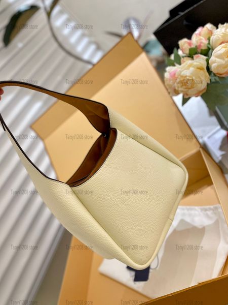 fashion prads hubo bucket bag women luxury medium tote bag designers lady soft real leather crossbody bag classic triangle shoulder bag smal
fashion prads hubo bucket bag women luxury medium tote bag designers lady soft real leather crossbody bag classic triangle shoulder bag smal