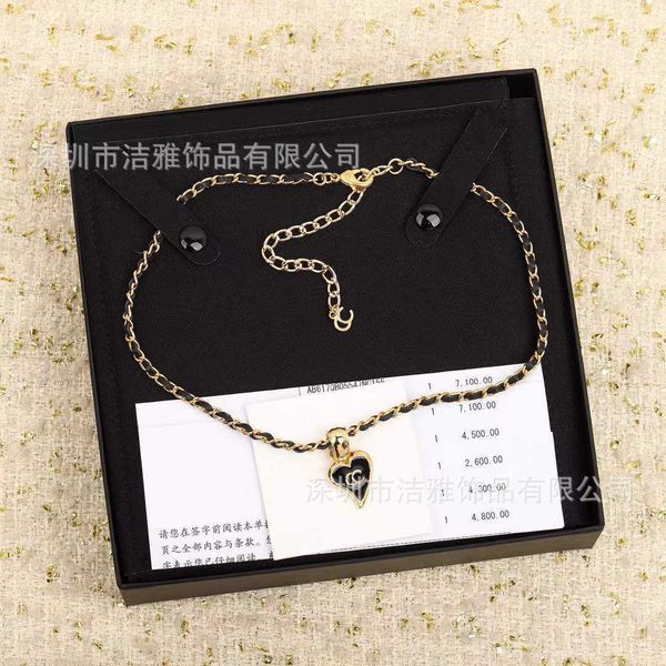designer chnne luxury jewelry necklaces new black peach heart necklace choker sheepskin wind red woven clavicle wtn6, Silver
designer chnne luxury jewelry necklaces new black peach heart necklace choker sheepskin wind red woven clavicle wtn6, Silver