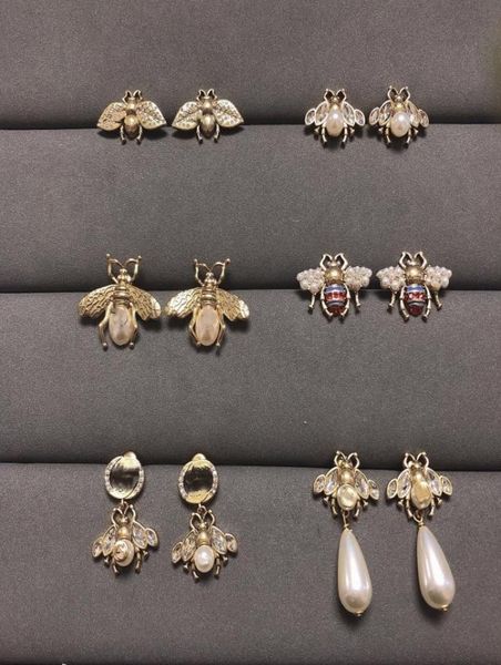 retro multistyle letters dangle chandelier european and american temperament fashion niche earrings female fast de2229241, Silver
retro multistyle letters dangle chandelier european and american temperament fashion niche earrings female fast de2229241, Silver