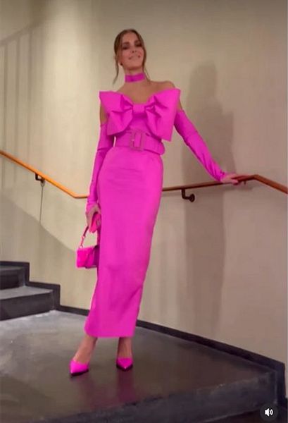 elegant fuchsia sheath formal evening dresses with detachable bow long sleeves sweetheart neck back slit ankle length prom dress women moder, Black;red
elegant fuchsia sheath formal evening dresses with detachable bow long sleeves sweetheart neck back slit ankle length prom dress women moder, Black;red