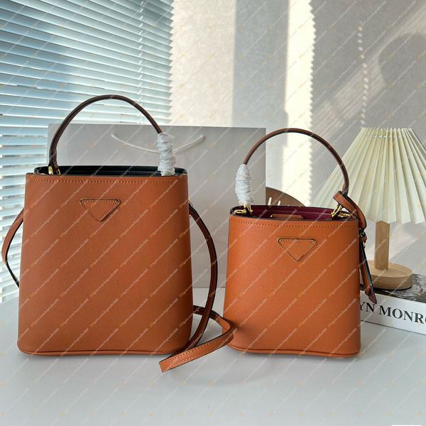 bucket shoulder bags cross body classic brand women designer handbags messenger bags triangle gold letter crossbody bag lady tote purse 4col
bucket shoulder bags cross body classic brand women designer handbags messenger bags triangle gold letter crossbody bag lady tote purse 4col
