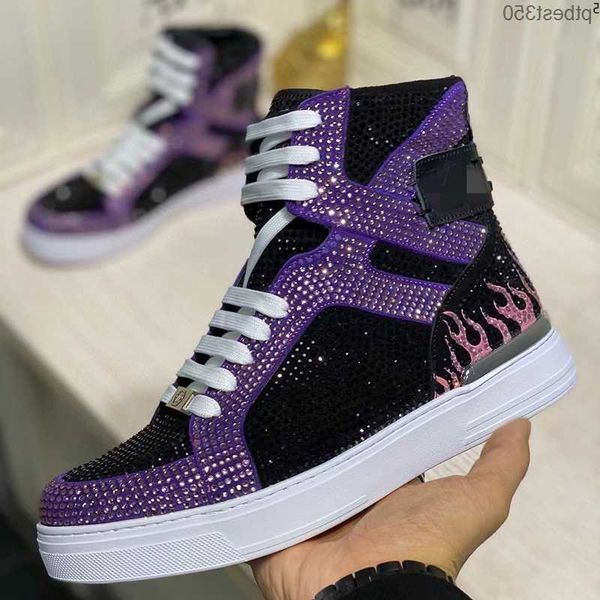 luxury designer 2023new high tube genune leather glitter boots cowhide couple thick bottom women men shoes rhinestone metal skull nnkle bo k, Black
luxury designer 2023new high tube genune leather glitter boots cowhide couple thick bottom women men shoes rhinestone metal skull nnkle bo k, Black