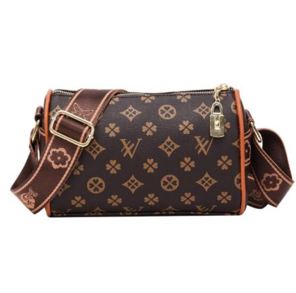 hh designer handbag travel shoulder bag messenger bag women's pillow type oxidized leather classic letter zipper wallet
hh designer handbag travel shoulder bag messenger bag women's pillow type oxidized leather classic letter zipper wallet