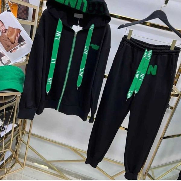 23ss brand designer women sports suit early spring new hoodie trousers set alphabet towel embroidery sets women clothing, Gray
23ss brand designer women sports suit early spring new hoodie trousers set alphabet towel embroidery sets women clothing, Gray