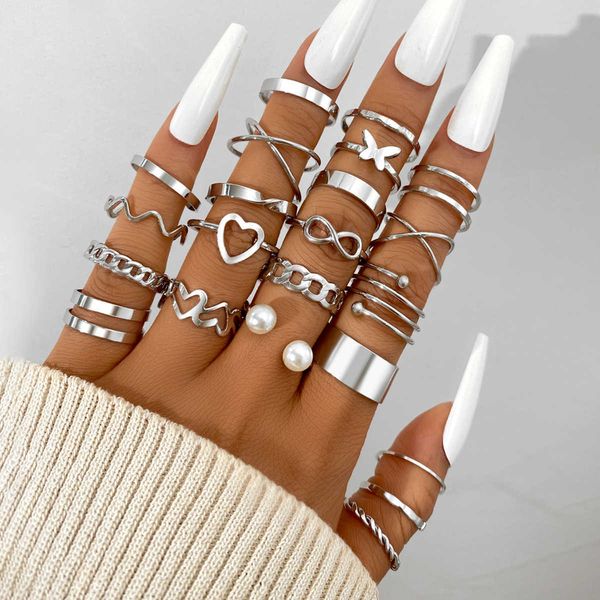 cluster rings vintage hollow heart butterfly rings set for women metal silver color geometric spiral shape ring 22pcs set 2022 trendy jewelr, Golden;silver
cluster rings vintage hollow heart butterfly rings set for women metal silver color geometric spiral shape ring 22pcs set 2022 trendy jewelr, Golden;silver