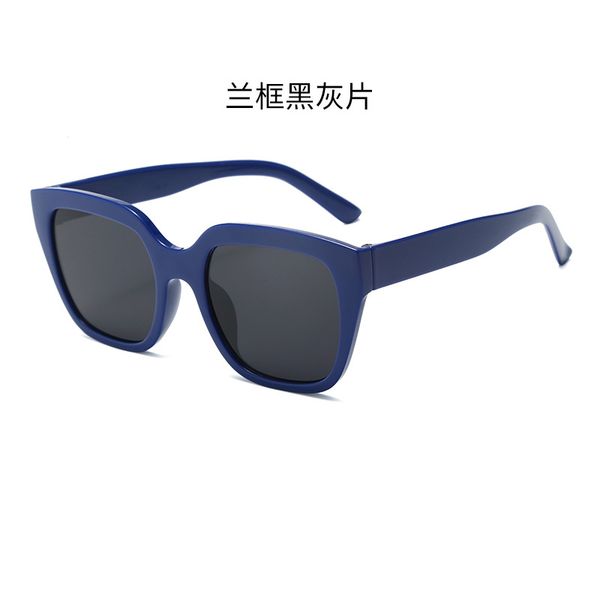 new box sunglasses pink fashion trend 2023 street p large frame european and american hip-hop sunglasses, White;black
new box sunglasses pink fashion trend 2023 street p large frame european and american hip-hop sunglasses, White;black