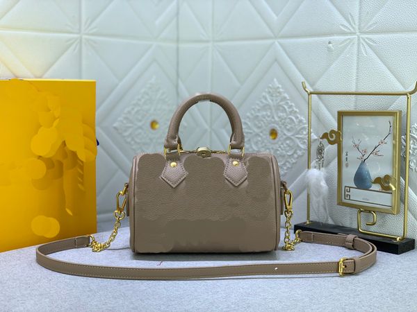 2023 designer luxury one shoulder bag baguette bag diagonal span adjustable shoulder strap 58953
2023 designer luxury one shoulder bag baguette bag diagonal span adjustable shoulder strap 58953