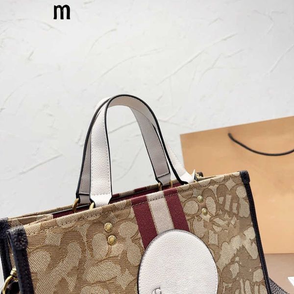 luxury designer bags handbags shoulder crossbody bag tote 2023 new fashion texture leather multifunctional portable capacity tote bags facto
luxury designer bags handbags shoulder crossbody bag tote 2023 new fashion texture leather multifunctional portable capacity tote bags facto