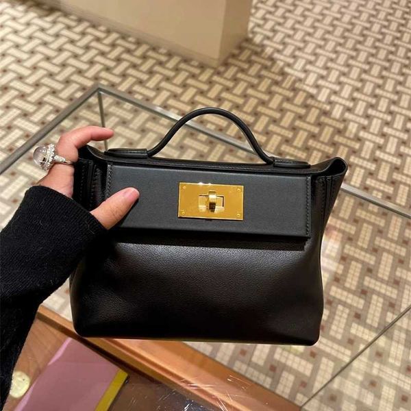 designer bags 2424 leather women's bag 2424min wrap head layer cowhide one shoulder oblique straddle bag large capacity advanced sense
designer bags 2424 leather women's bag 2424min wrap head layer cowhide one shoulder oblique straddle bag large capacity advanced sense