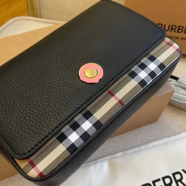 designer luxury burbrerity bags for women brown crossbody handbags vintage burbrery leather wallet paris plaid the totes bag fashion purses
designer luxury burbrerity bags for women brown crossbody handbags vintage burbrery leather wallet paris plaid the totes bag fashion purses
