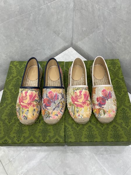 ladies sandals loafers designer leather fisherman stylish embroidered low heels comfortable platform single shoes, Black
ladies sandals loafers designer leather fisherman stylish embroidered low heels comfortable platform single shoes, Black