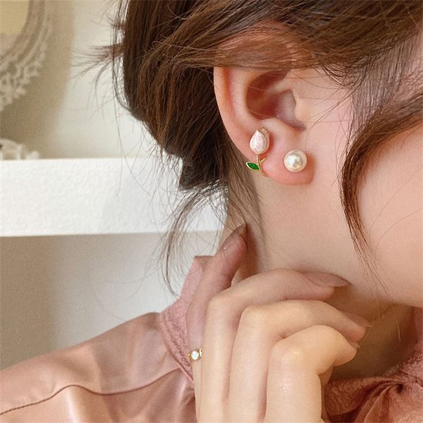 french light luxury pink tulip flower pearl charm stud earrings for women korean zircon exquisite earring party christmas jewelry gift, Golden
french light luxury pink tulip flower pearl charm stud earrings for women korean zircon exquisite earring party christmas jewelry gift, Golden