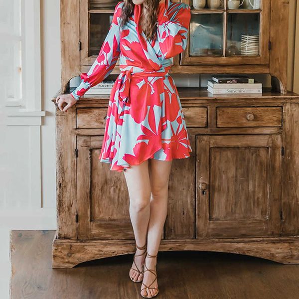 casual dresses sc8190 women's 2023 new romantic rose red v-neck dress t230303, Black;gray
casual dresses sc8190 women's 2023 new romantic rose red v-neck dress t230303, Black;gray